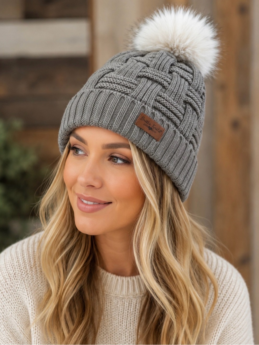 Britts Knits Plush Lined Knit Pom Beanie Gray Faux Fur Pom One Size NWT